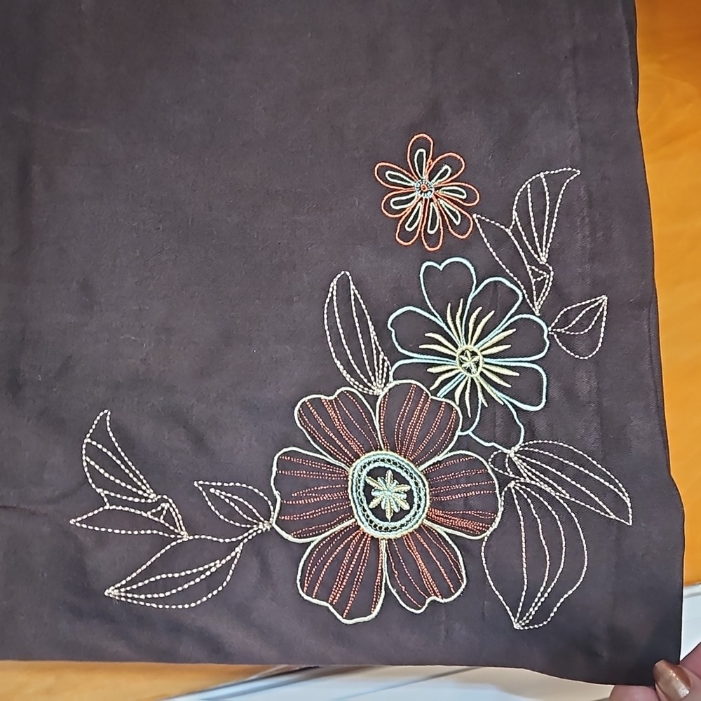 Geoffrey Beene Embroidered Brown Skirt Sz 16 - Picture 2 of 4